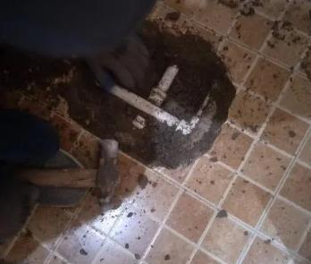 硚口卫生间漏水维修公司为您分享下卫生间渗水如何处理及注意事项